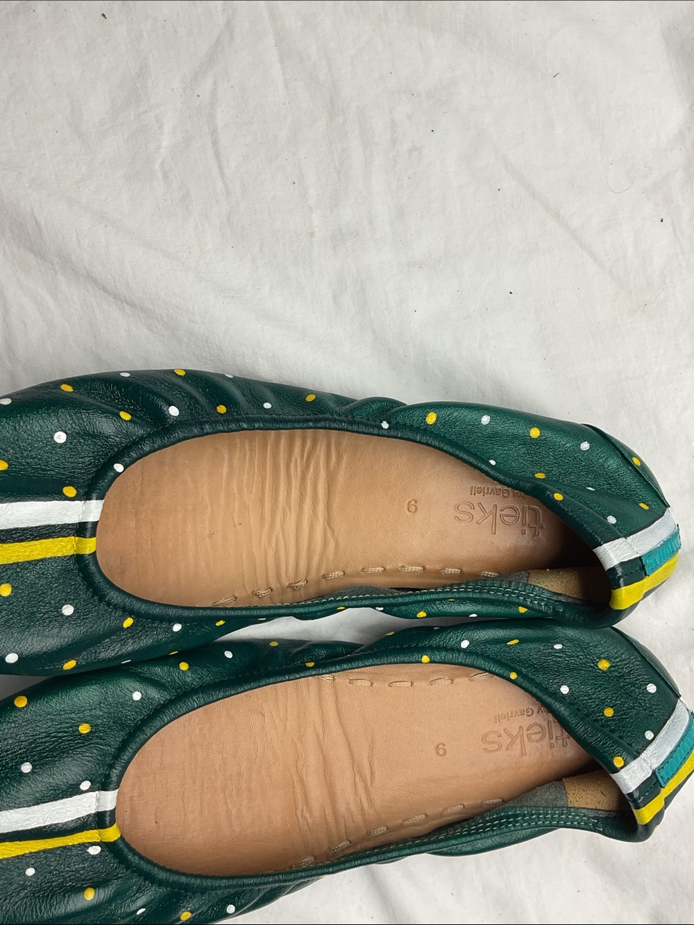 Tieks by Gavrieli Custom Green/Gold size 9 - Picture 2 of 4
